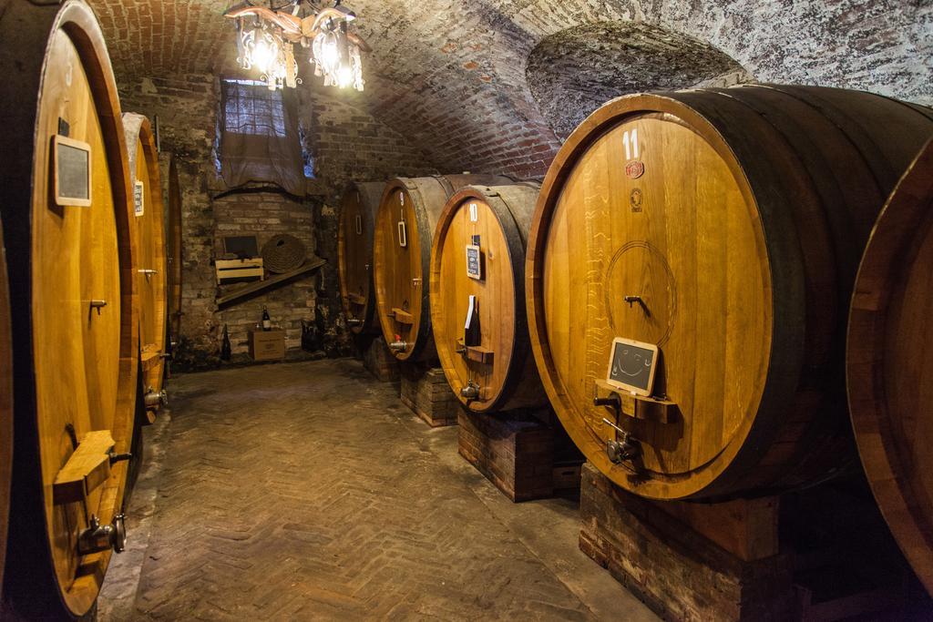 Cascina Arcangelo Raffaele Verduno Zewnętrze zdjęcie