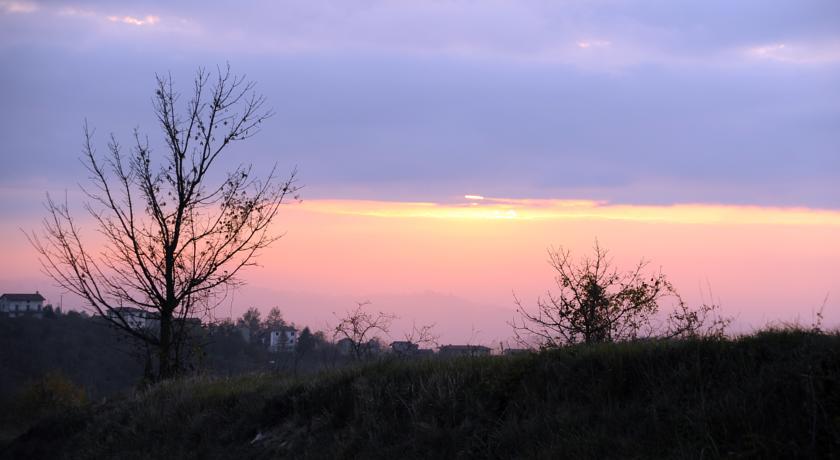 Cascina Arcangelo Raffaele Verduno Zewnętrze zdjęcie