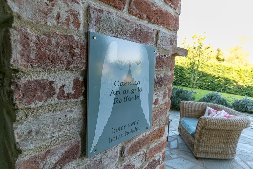 Cascina Arcangelo Raffaele Verduno Zewnętrze zdjęcie
